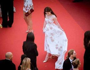 刘亦菲走红毯视频,优雅魅力惊艳全场